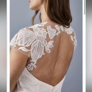 Amsale LW142 Crepe Midi Dress in Ivory